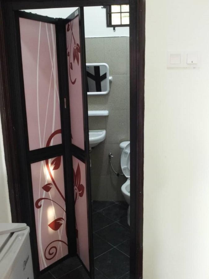 Faris'S Homestay & Resort Pasir Puteh Bagian luar foto